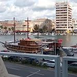 Shared By Oldtown And 400 M Away 公寓 扎达尔