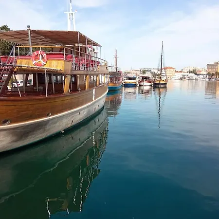 In - In A Shared By Oldtown * Zadar