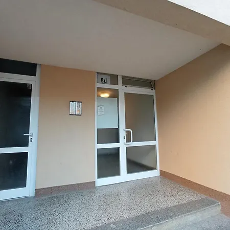 بيت ضيافة Shared Condo By Zadar Oldtown And Beach 400 M Away