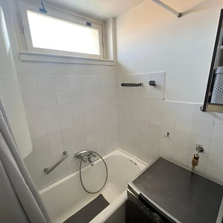 Shared By Oldtown And 400 M Away Apartment Zadar