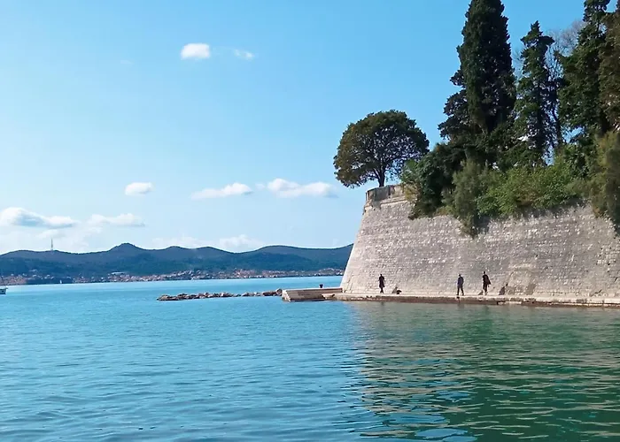 Shared By Oldtown And 400 M Away *